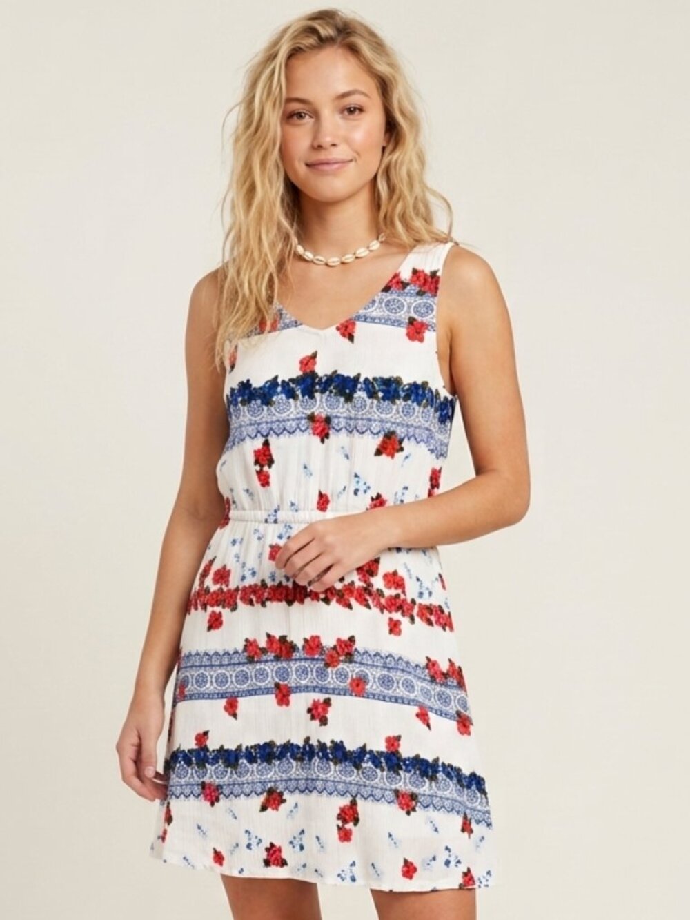 O'Neill Floral Mini Sundress White Blue Red Beachy Summer V-Neck Medium